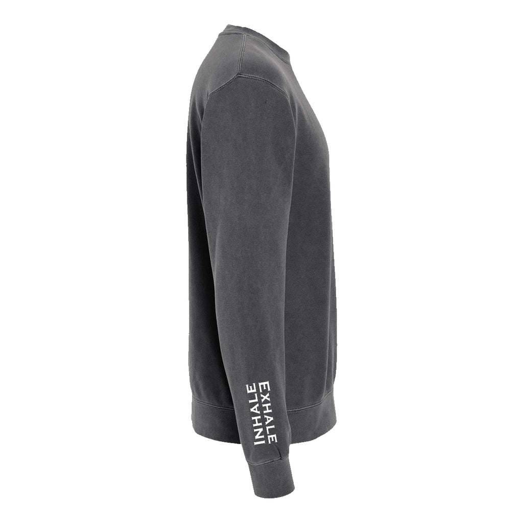 Divine Rebel Yoga crewneck - Pigment Black